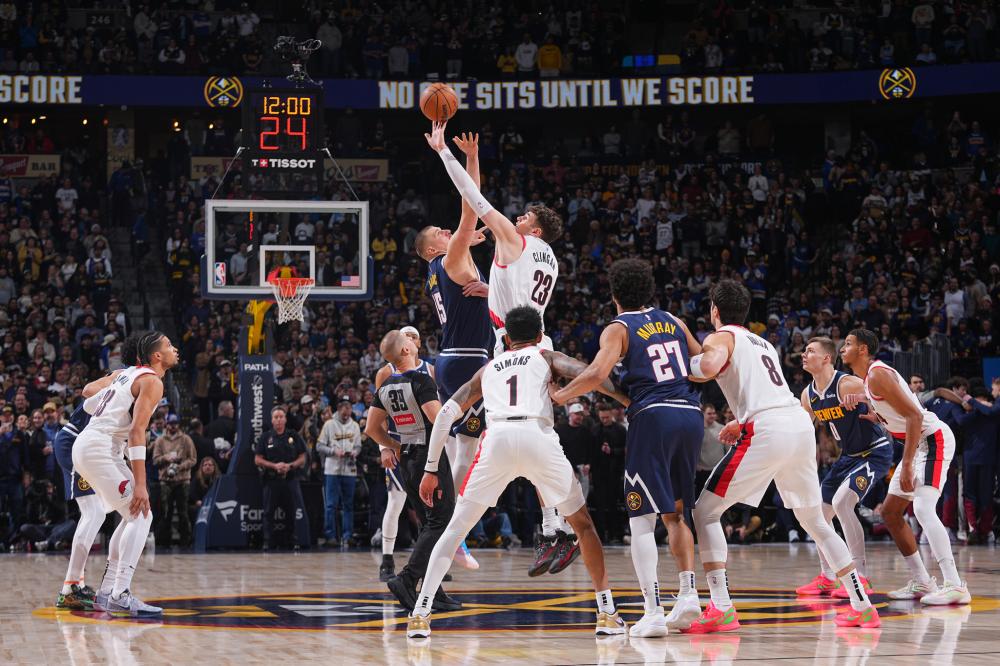 他在过去一 他在过去一