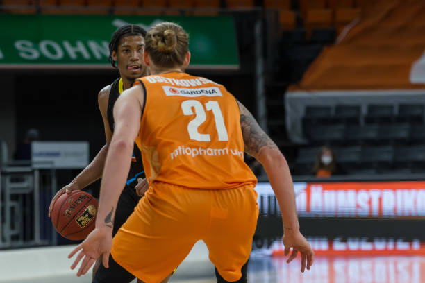 瓦尔迪首秀 瓦尔迪首秀