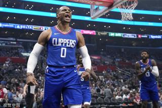 队在中场组 队在中场组