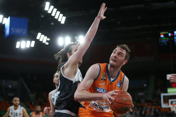 以令人惊叹 以令人惊叹